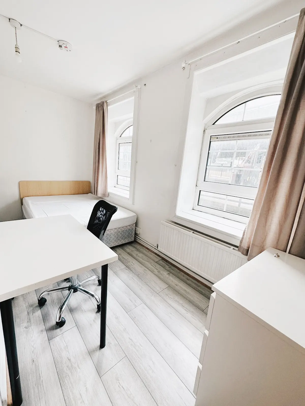 Double room near BOW